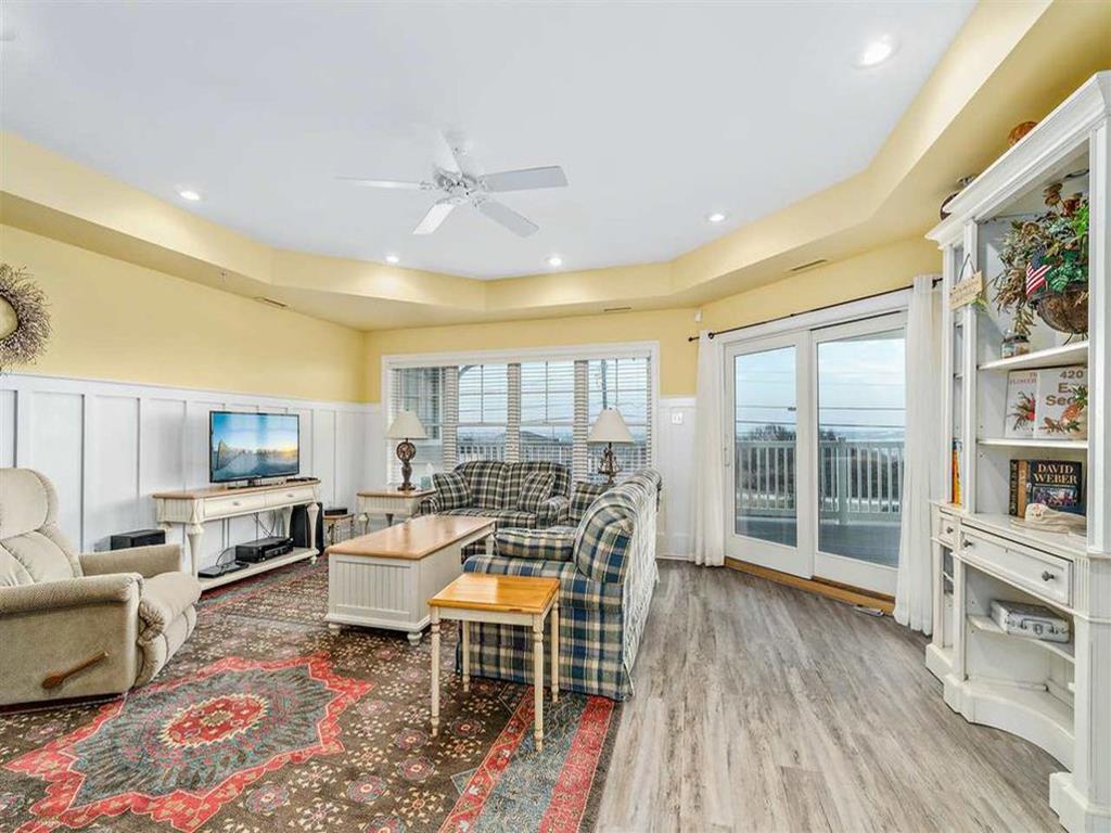 420 EAST 2ND AVENUE SILVERWOOD CONDOS UNIT A NORTH WILDWOOD BEACHFRONT SUMMER VACATION